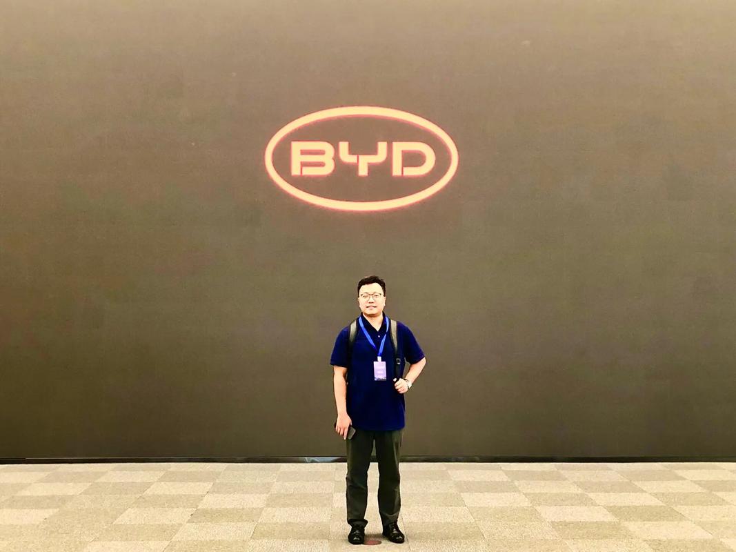 熱銷(xiāo)新品高爾夫球包時(shí)尚又耐用